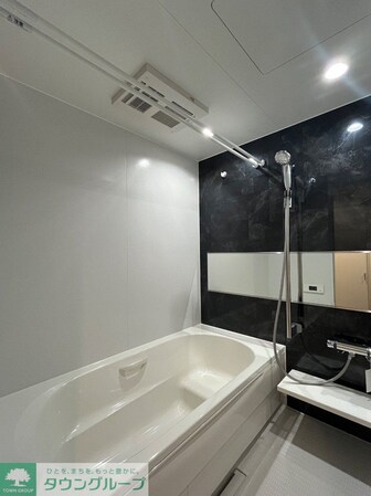 Chloe Westの物件内観写真